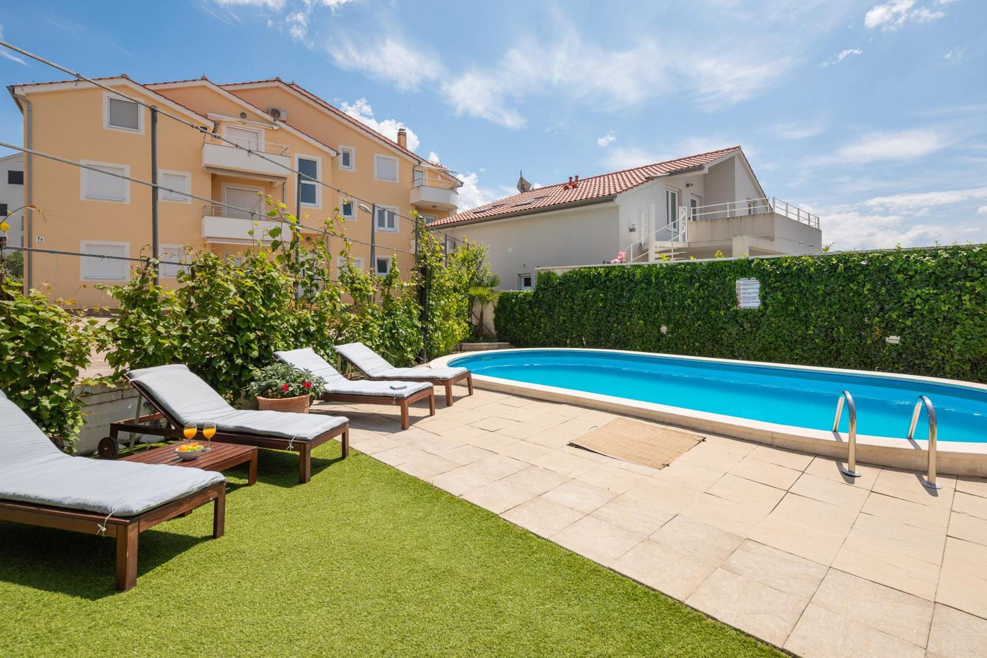 Apartments Tihi III Водице Екстериор снимка