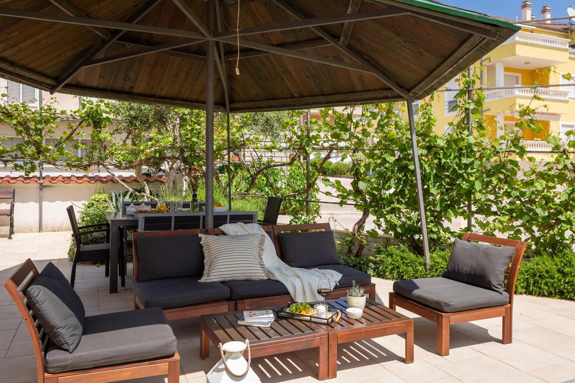 Apartments Tihi III Водице Екстериор снимка