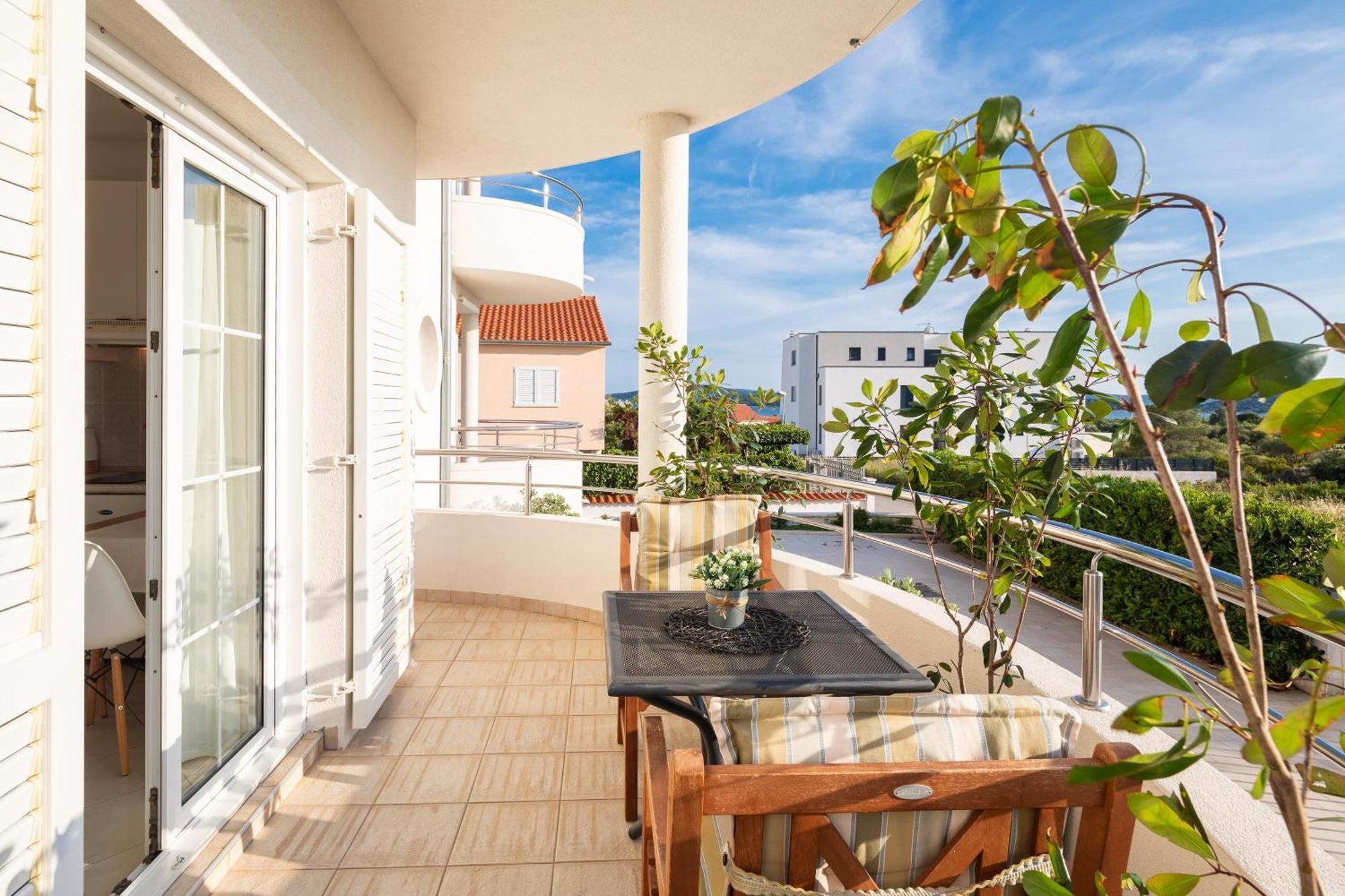 Apartments Tihi III Водице Екстериор снимка